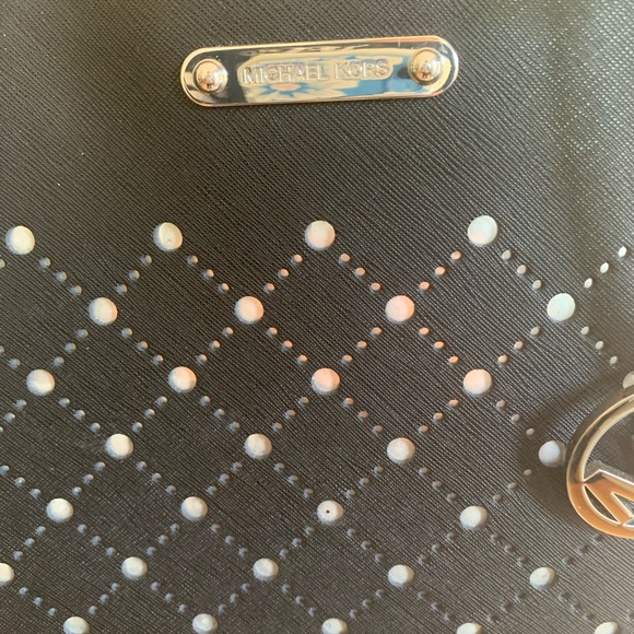 Michael Kors large black carryall tote - Picture 4 of 11